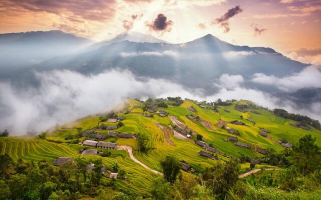 Trải nghiệm tour Đông Bắc 5N4Đ cùng Like Tour