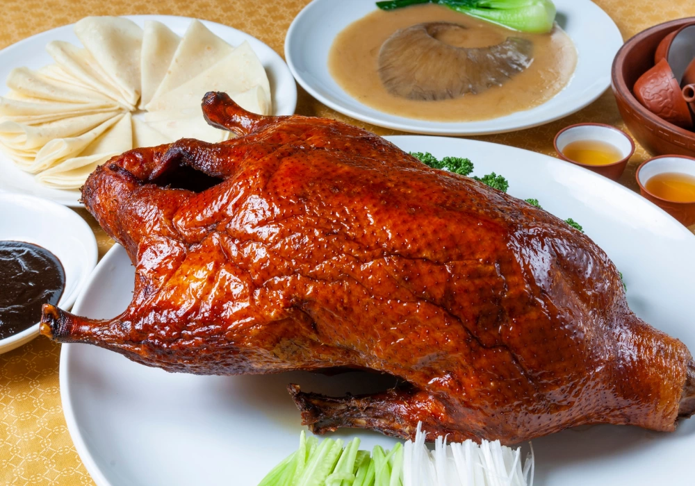 Thưởng thức món Vịt quay Bắc Kinh trứ danh