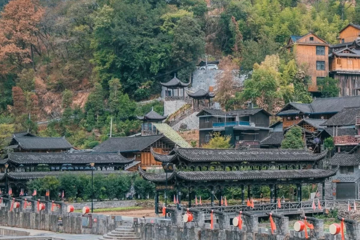 Tour Ân Thi – Phượng Hoàng Cổ Trấn 5N4Đ | Like Tour