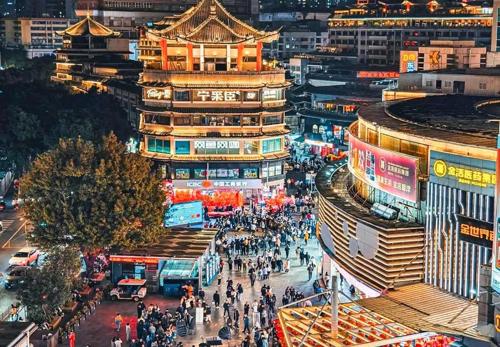 Tổng hợp các địa điểm tham quan nổi bật trong kinh nghiệm du lịch Trung Quốc 2026.