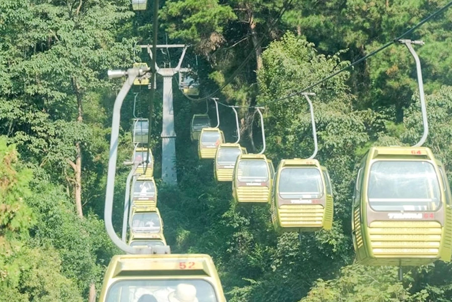 Công viên núi Kiềm Linh