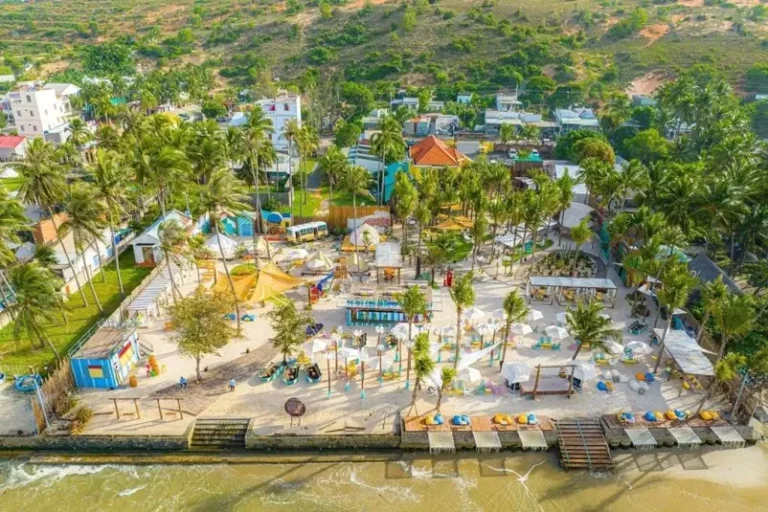 Check-in Mango Beach Mũi Né điểm đến hot nhất trong tour hè Like Tour