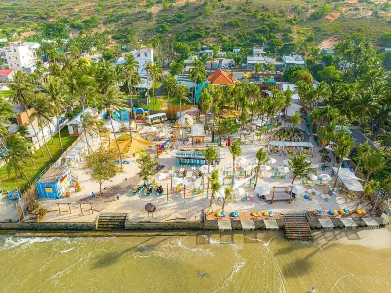 Check-in Mango Beach Mũi Né điểm đến hot nhất trong tour hè Like Tour