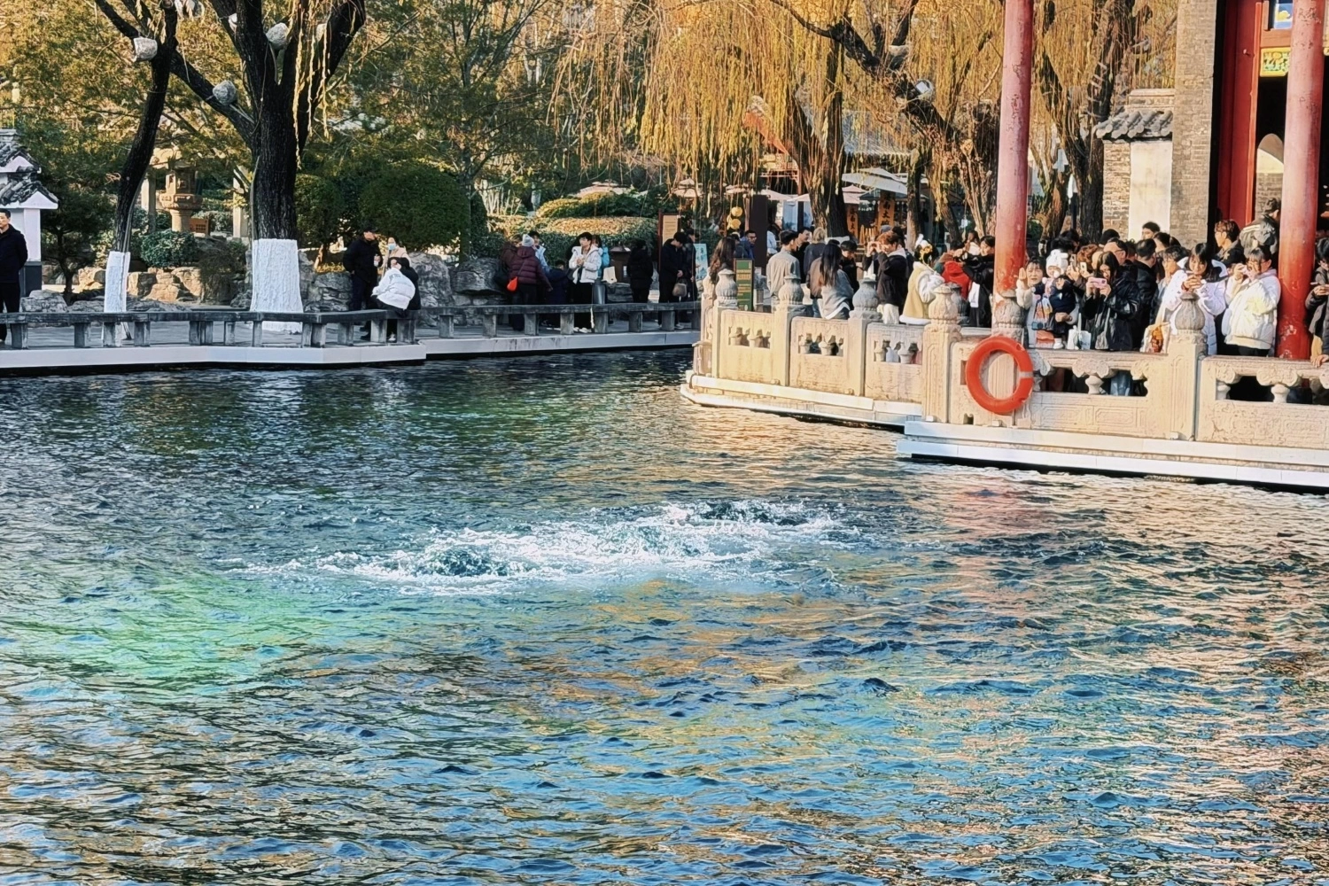 Suối Hắc Hổ Tế Nam đầu hổ phun nước hùng vĩ tour Like Tour.