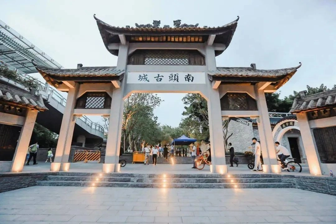 Thành cổ Nam Đầu Thâm Quyến - Điểm check-in lịch sử trong tour Quảng Châu Thâm Quyến của Like Tour.