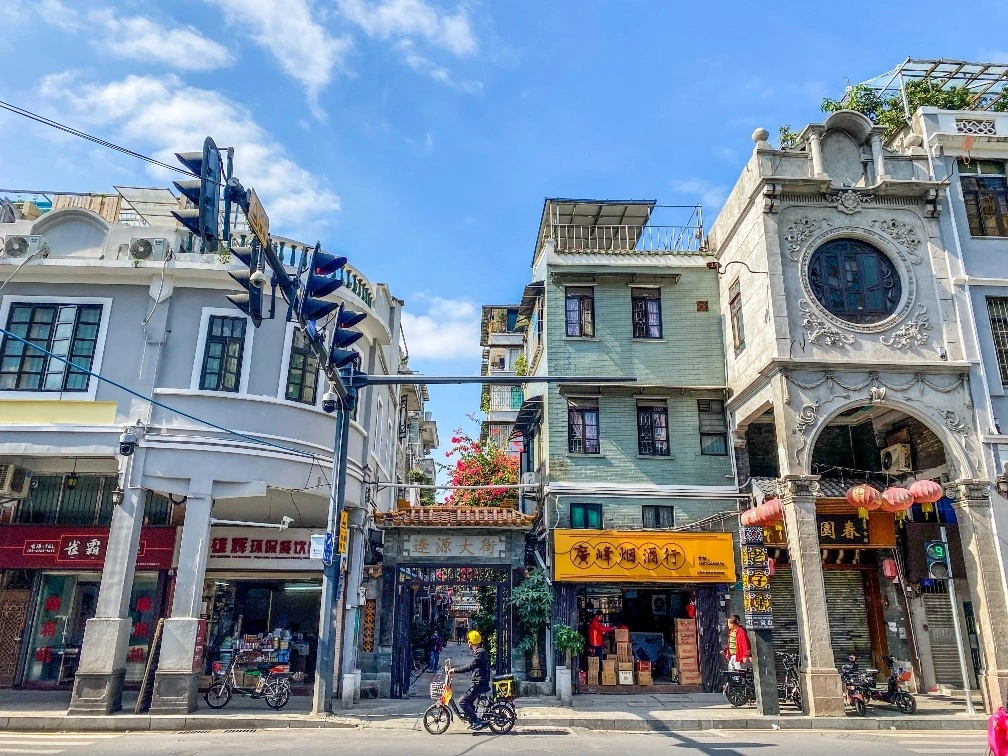 Vĩnh Khánh Phường Quảng Châu - Khu phố nghệ thuật di sản trong tour Like Tour 2026.
